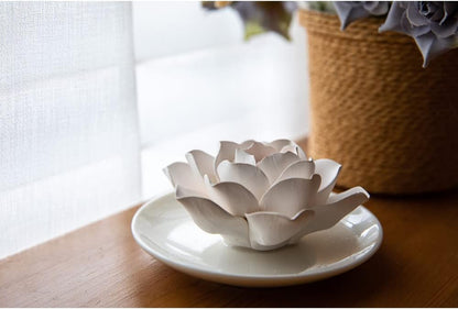 Essential Oil Passive Flower Diffuser -Lotus Flower Porcelain Aromatherapy Diffusers for Small Mini Room, Desk Decorative, Bathroom (Lotus)