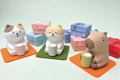 Stone Diffuser Tea-Drinking Animals [ Designed in Japan] Non Electric Passive Diffuser for Essential Oil and Aromatherapy (Ceramic/Clay) (Tea-drinkig Dog)